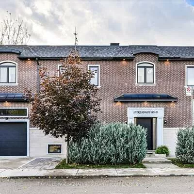 32, Treadway, East York, Toronto