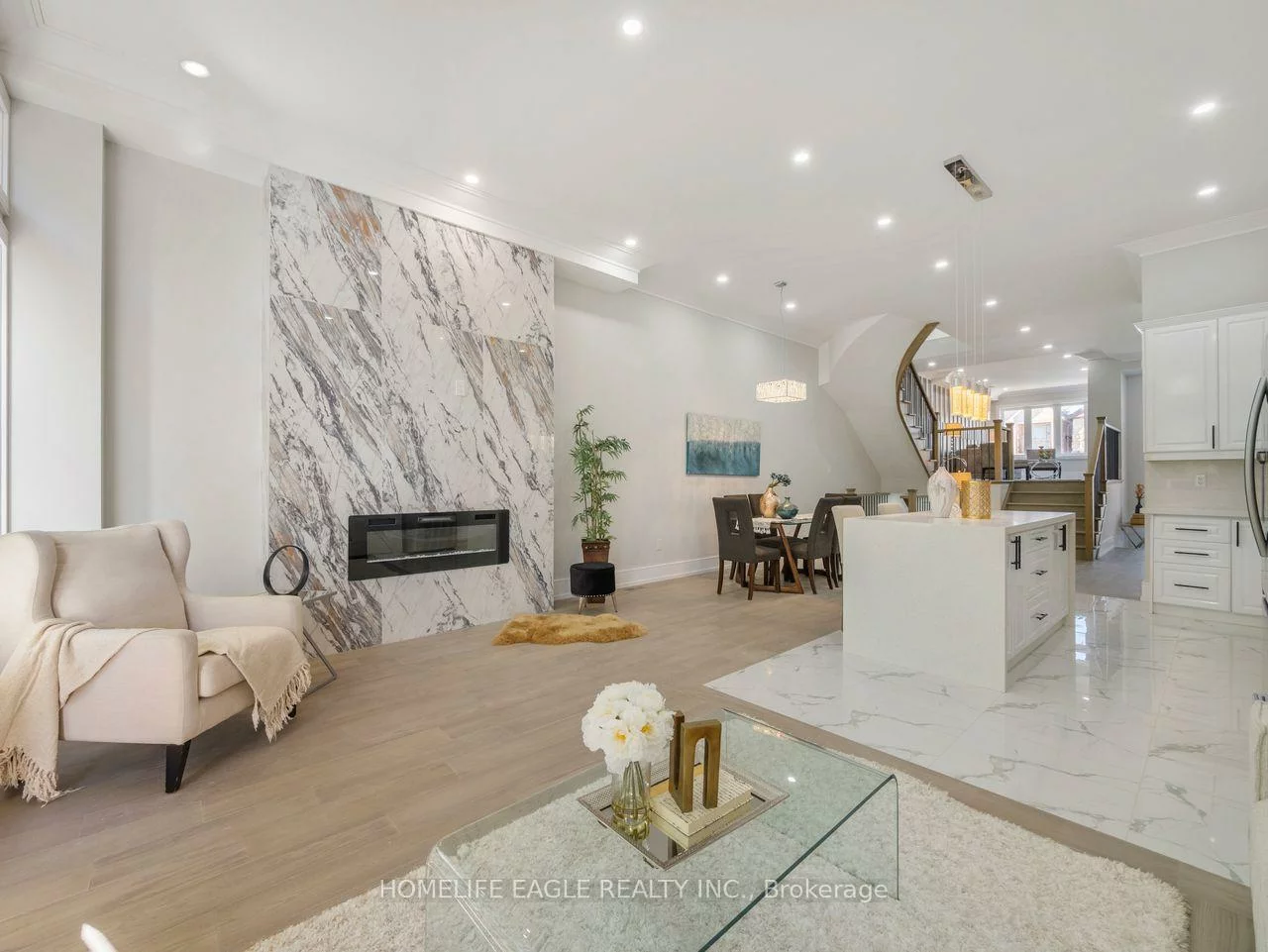 15, Malta, Birchcliffe-Cliffside, Toronto