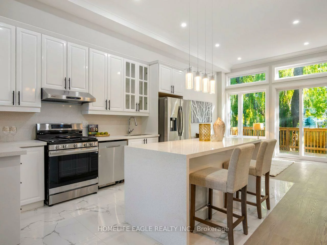 15, Malta, Birchcliffe-Cliffside, Toronto