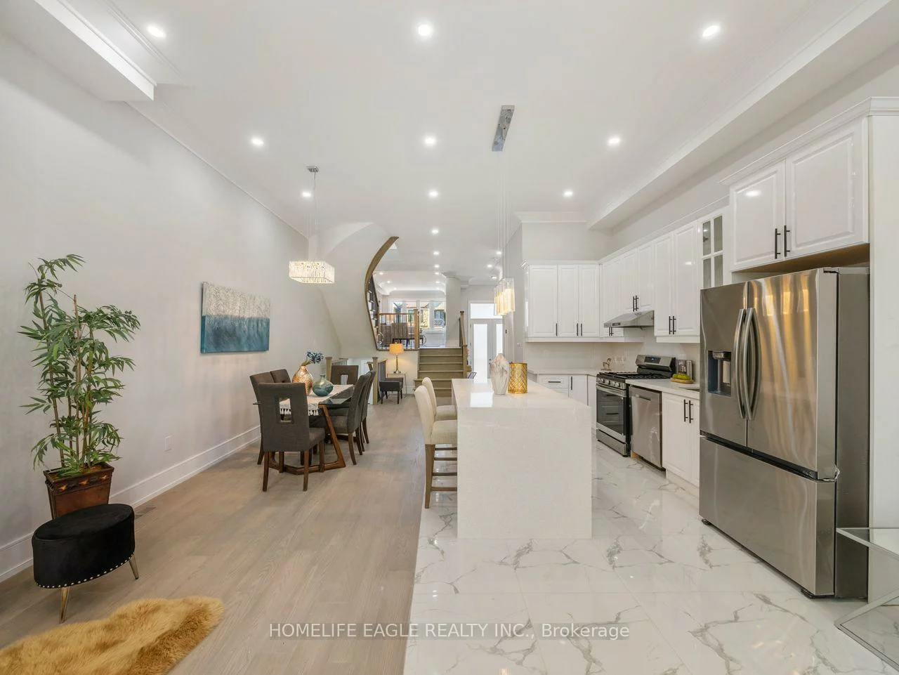 15, Malta, Birchcliffe-Cliffside, Toronto