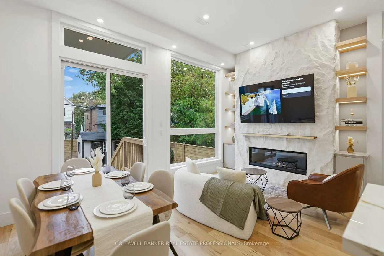 65, Frater, East York, Toronto