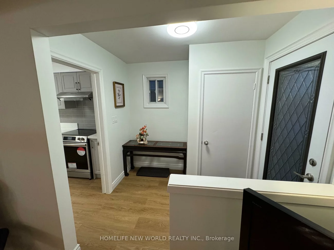 61, Gilroy, Dorset Park, Toronto