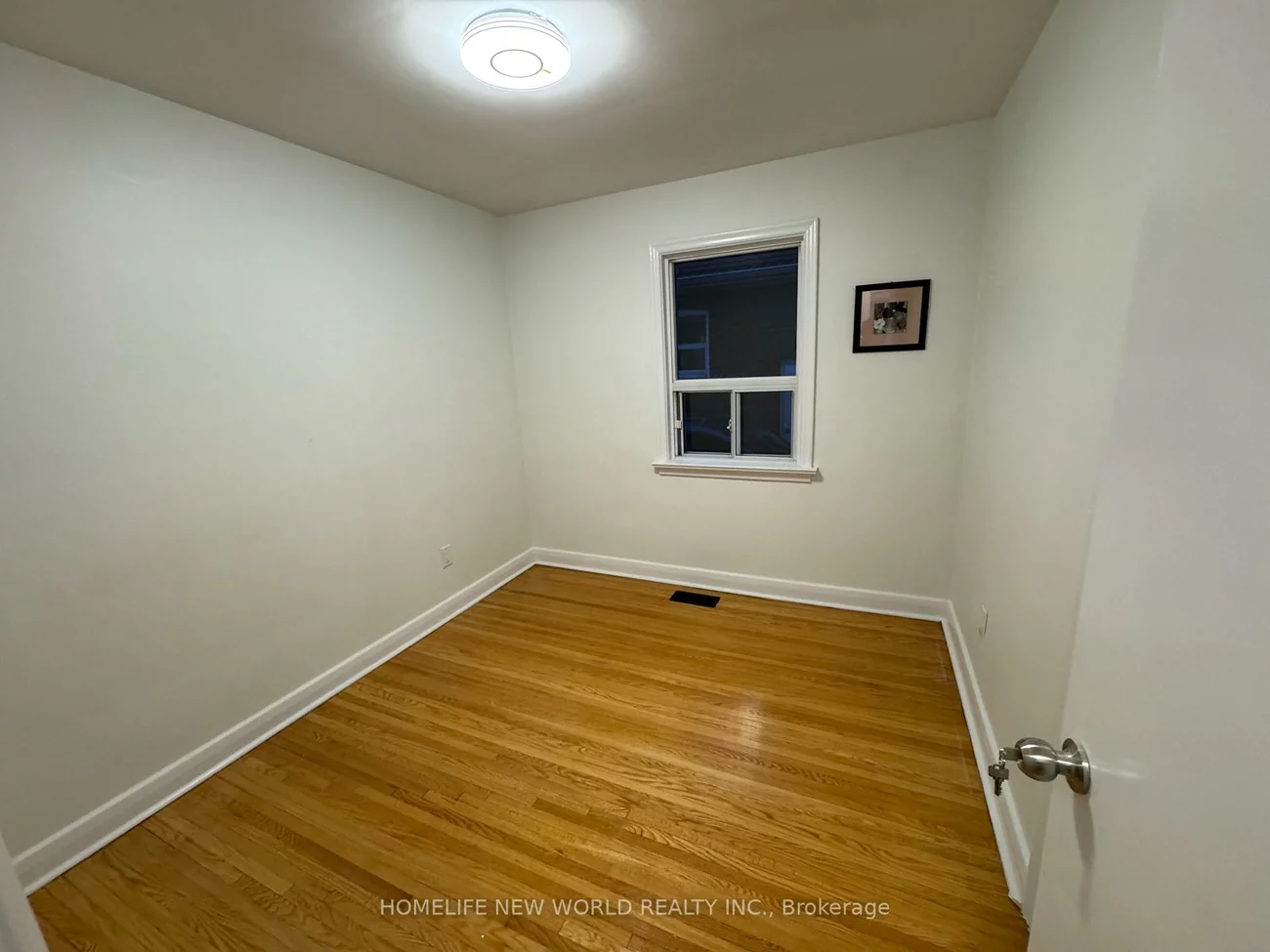 61, Gilroy, Dorset Park, Toronto