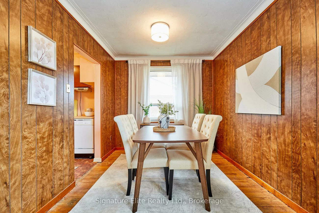 49, Savarin, Eglinton East, Toronto