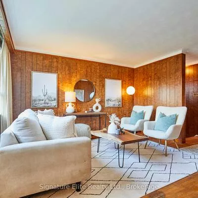 49, Savarin, Eglinton East, Toronto