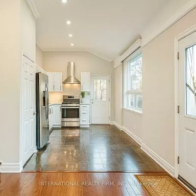 9, Benshire, Woburn, Toronto