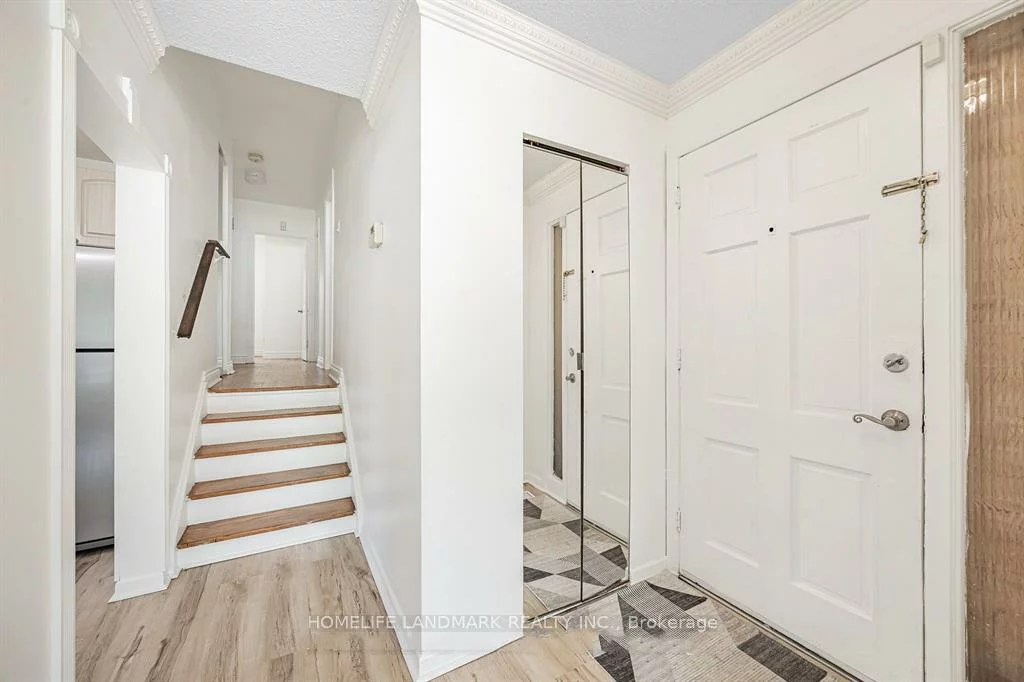 29, Orton Park, Morningside, Toronto