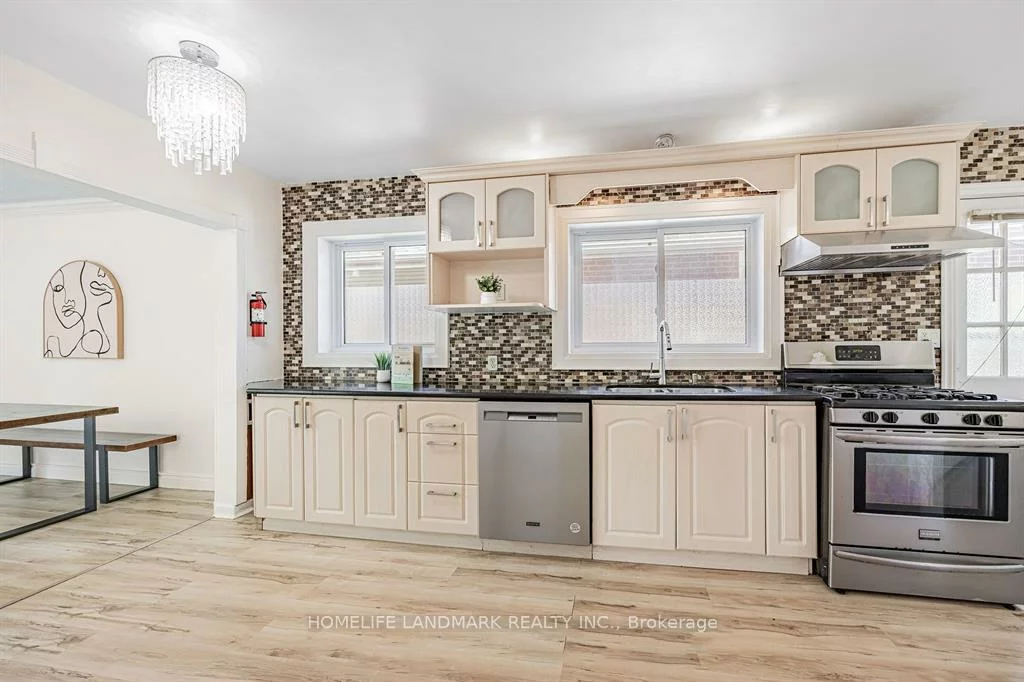 29, Orton Park, Morningside, Toronto