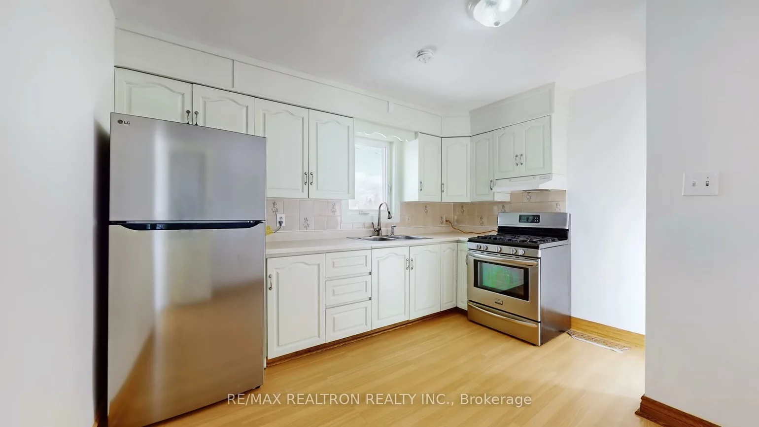 8, Stephenfrank, Bendale, Toronto