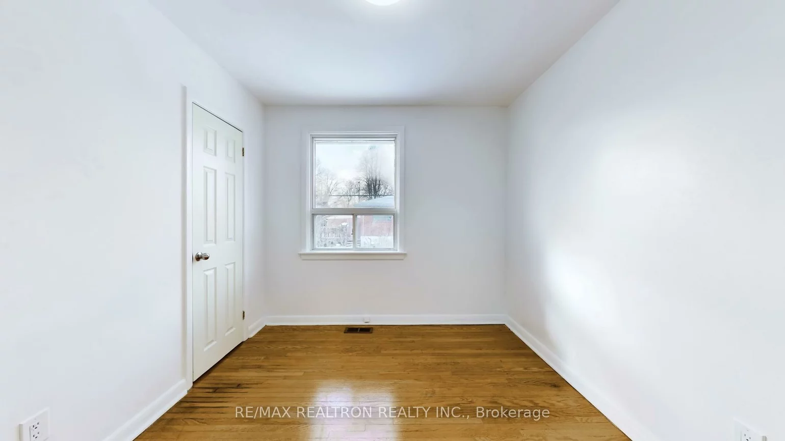 8, Stephenfrank, Bendale, Toronto