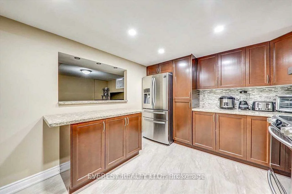 9, Benlight, Woburn, Toronto