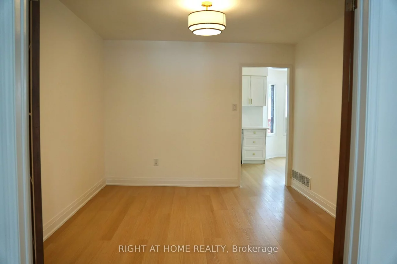 3700, Ellesmere, Highland Creek, Toronto