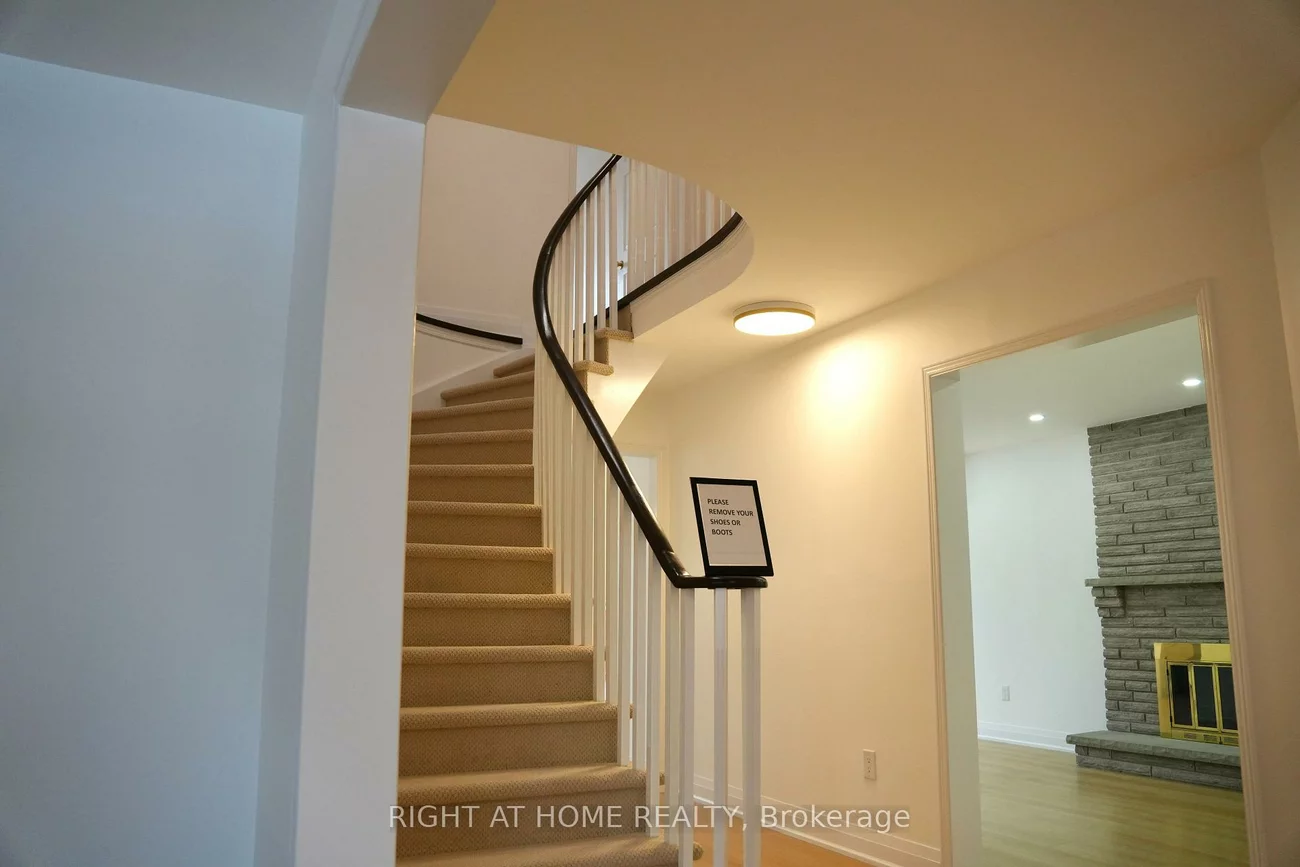 3700, Ellesmere, Highland Creek, Toronto