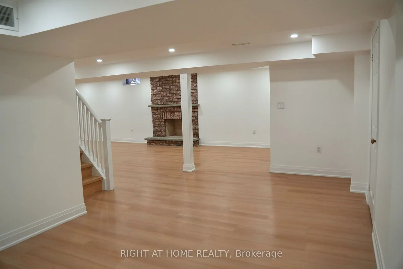 3700, Ellesmere, Highland Creek, Toronto