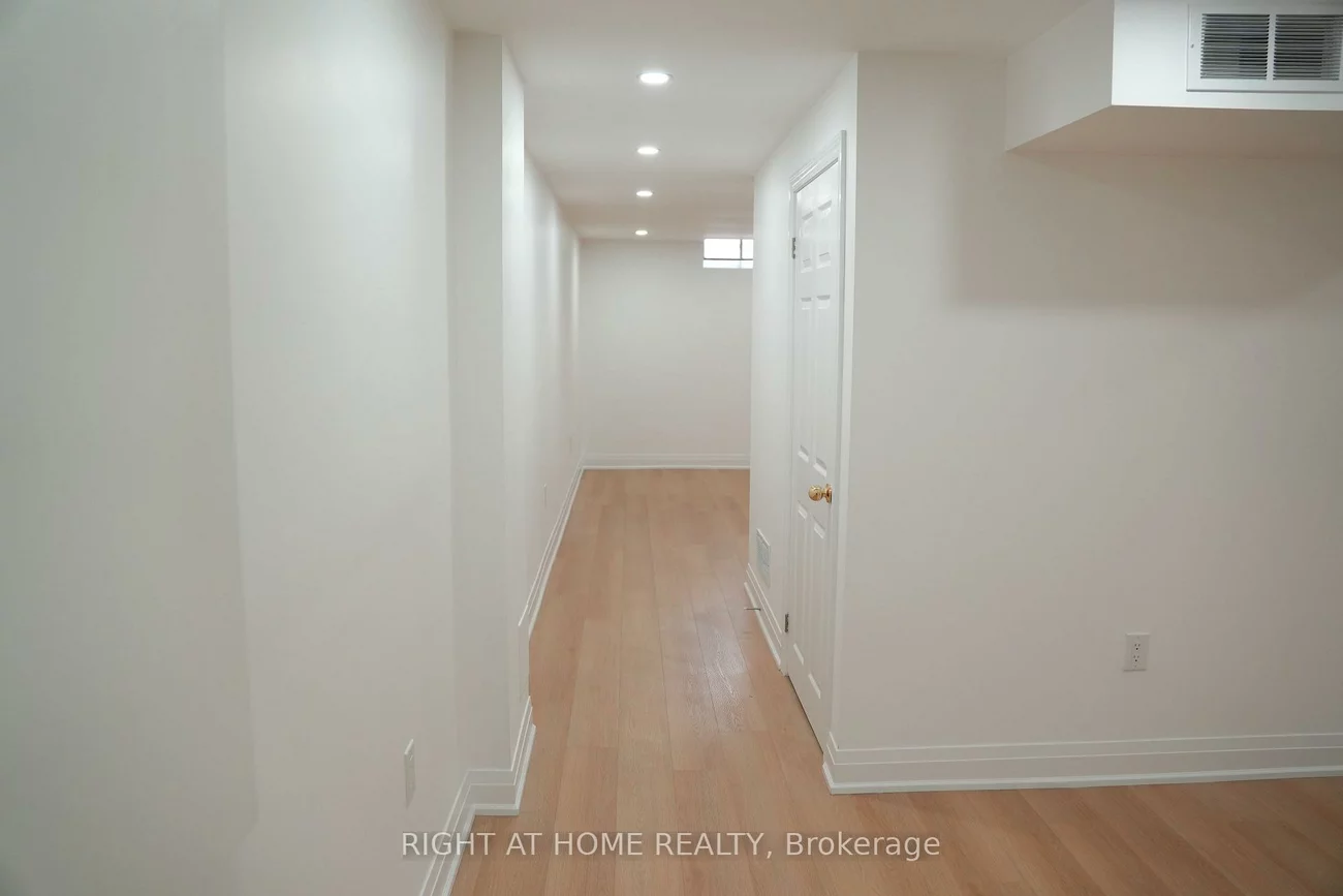 3700, Ellesmere, Highland Creek, Toronto