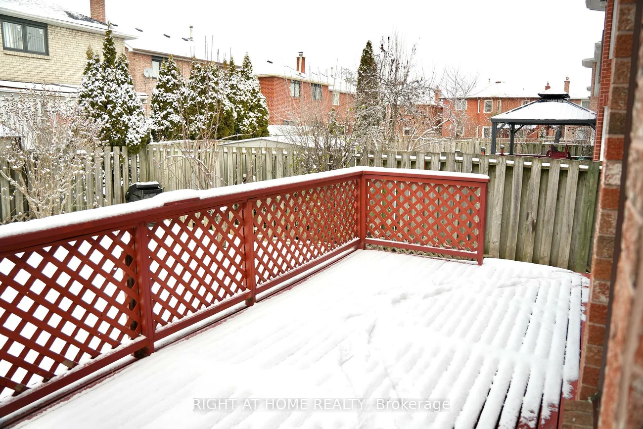 3700, Ellesmere, Highland Creek, Toronto