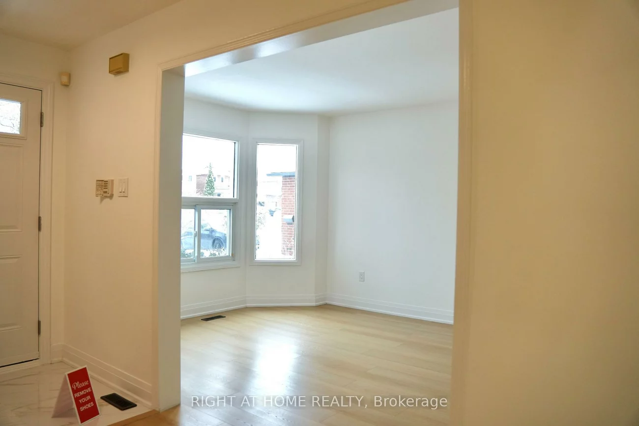 3700, Ellesmere, Highland Creek, Toronto