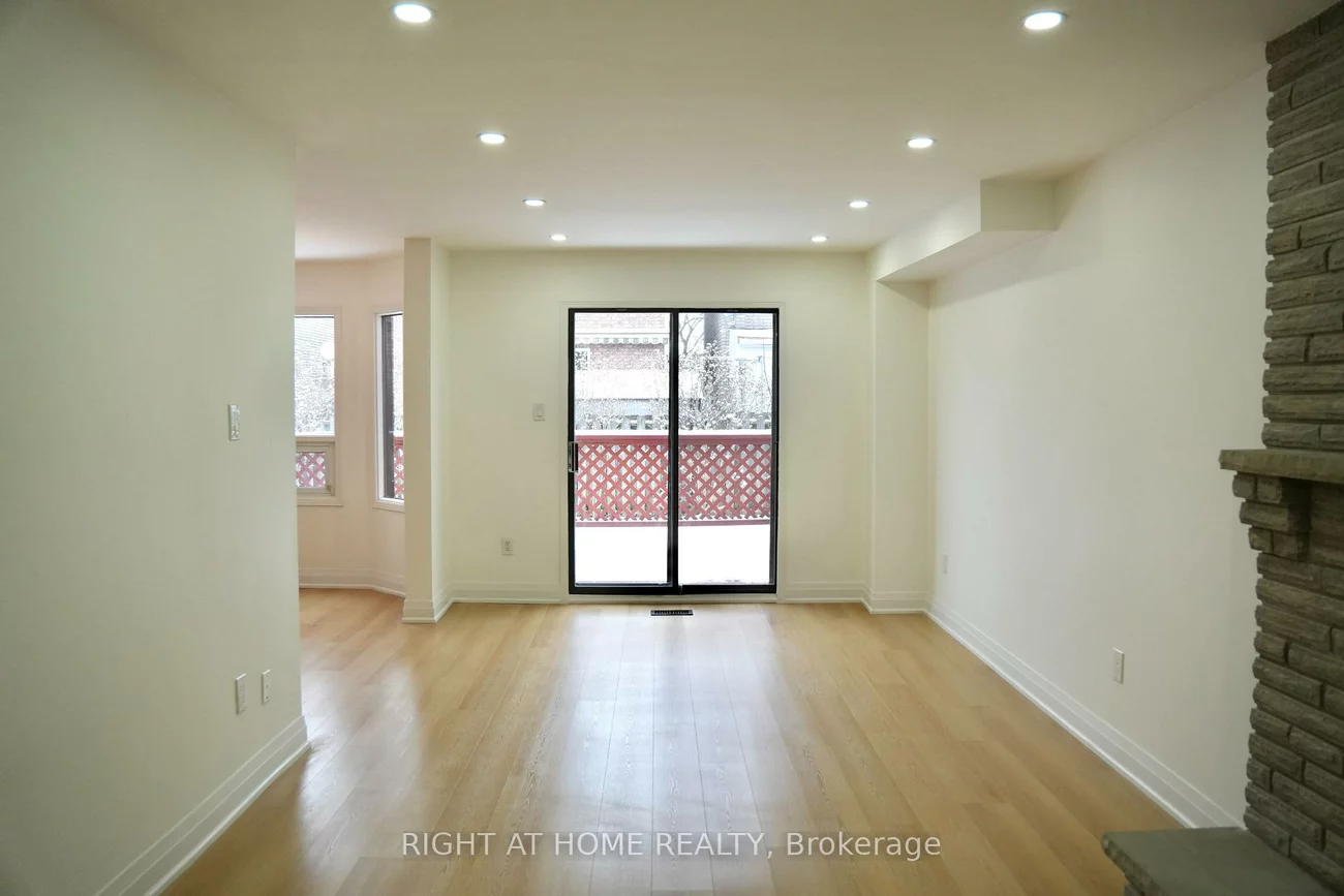 3700, Ellesmere, Highland Creek, Toronto