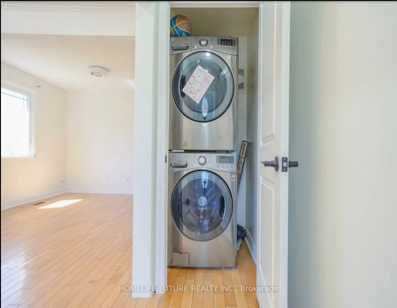 62, North Edgely, Clairlea-Birchmount, Toronto