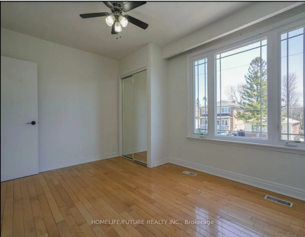 62, North Edgely, Clairlea-Birchmount, Toronto