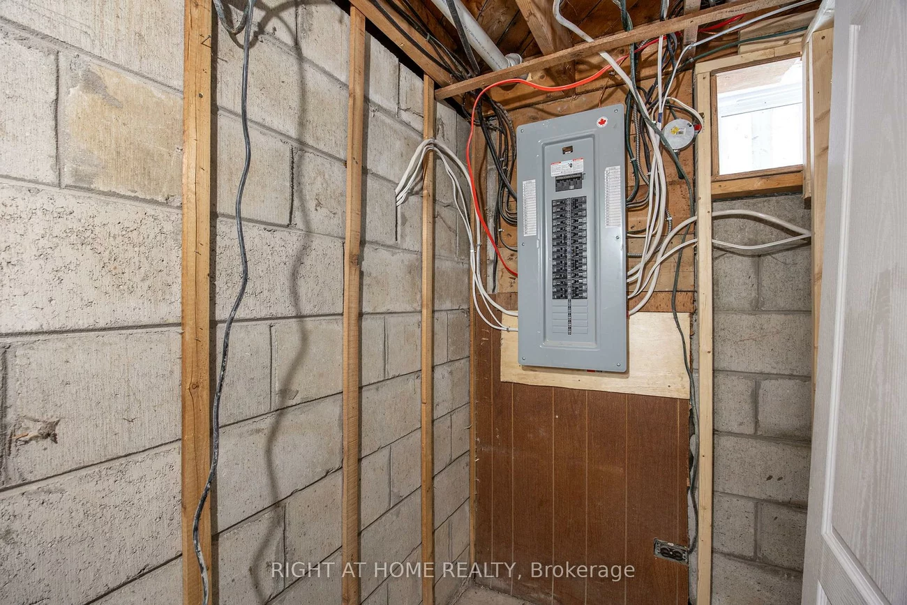 53, Gaiety, Woburn, Toronto