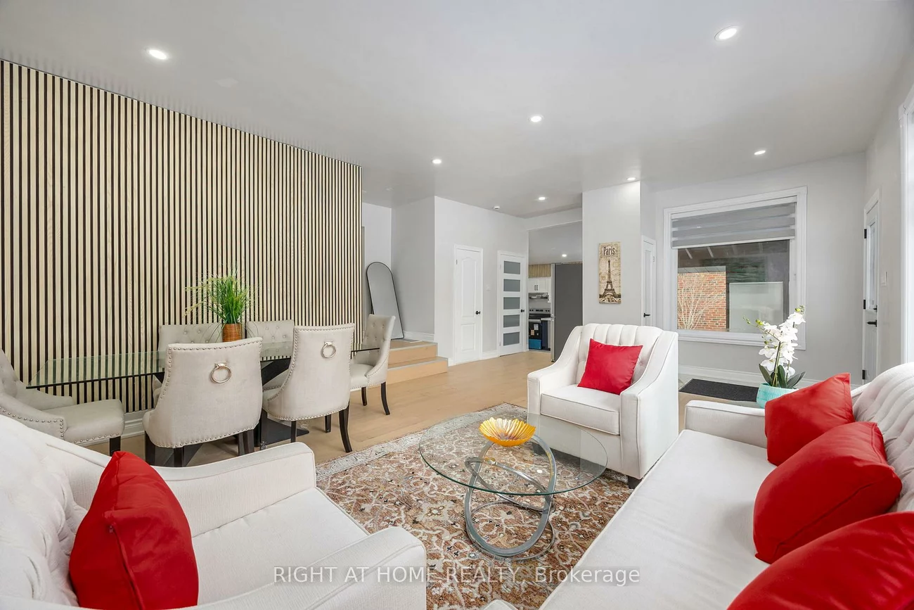 53, Gaiety, Woburn, Toronto