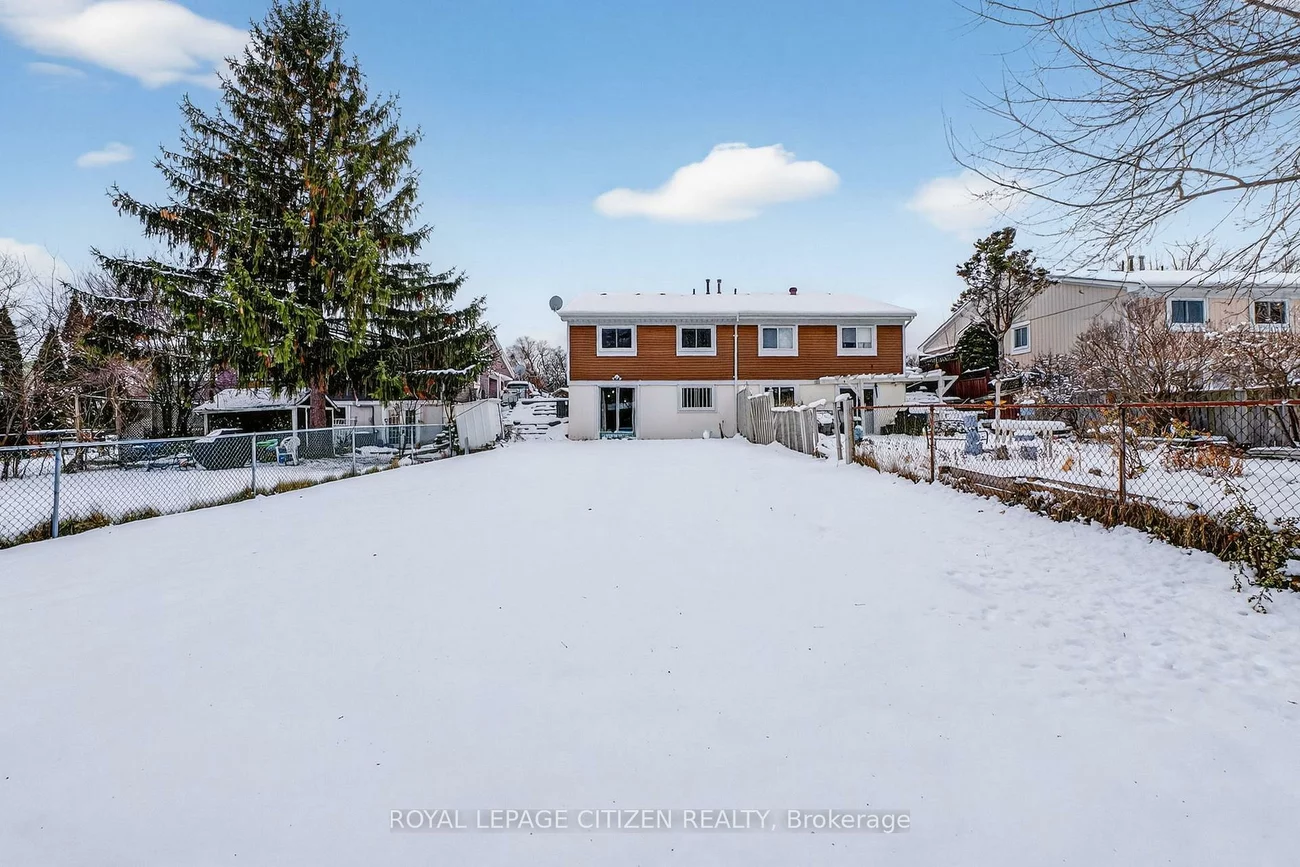 54, Camberley, Malvern, Toronto