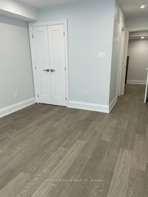 57, Phillip, Birchcliffe-Cliffside, Toronto