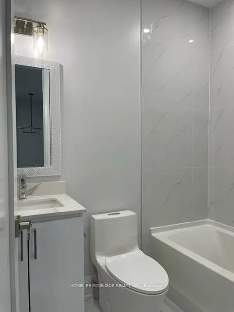 57, Phillip, Birchcliffe-Cliffside, Toronto