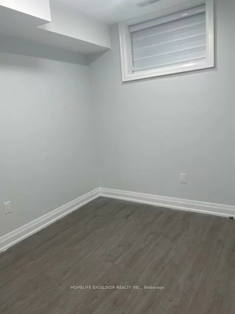 57, Phillip, Birchcliffe-Cliffside, Toronto