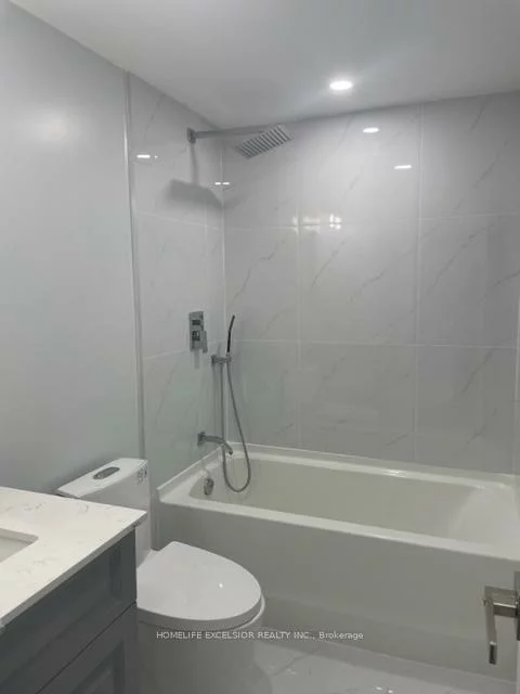 57, Phillip, Birchcliffe-Cliffside, Toronto