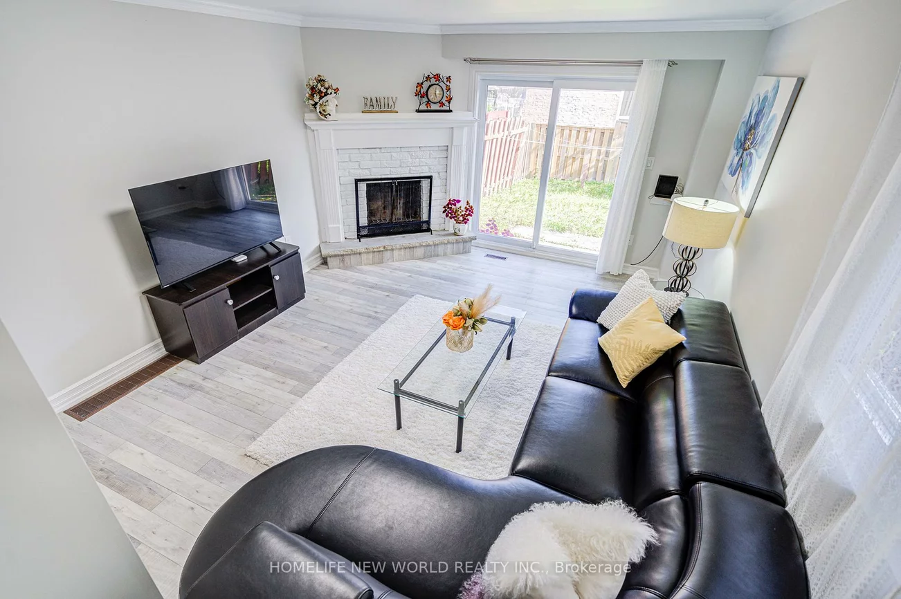 29, Puma, L'Amoreaux, Toronto