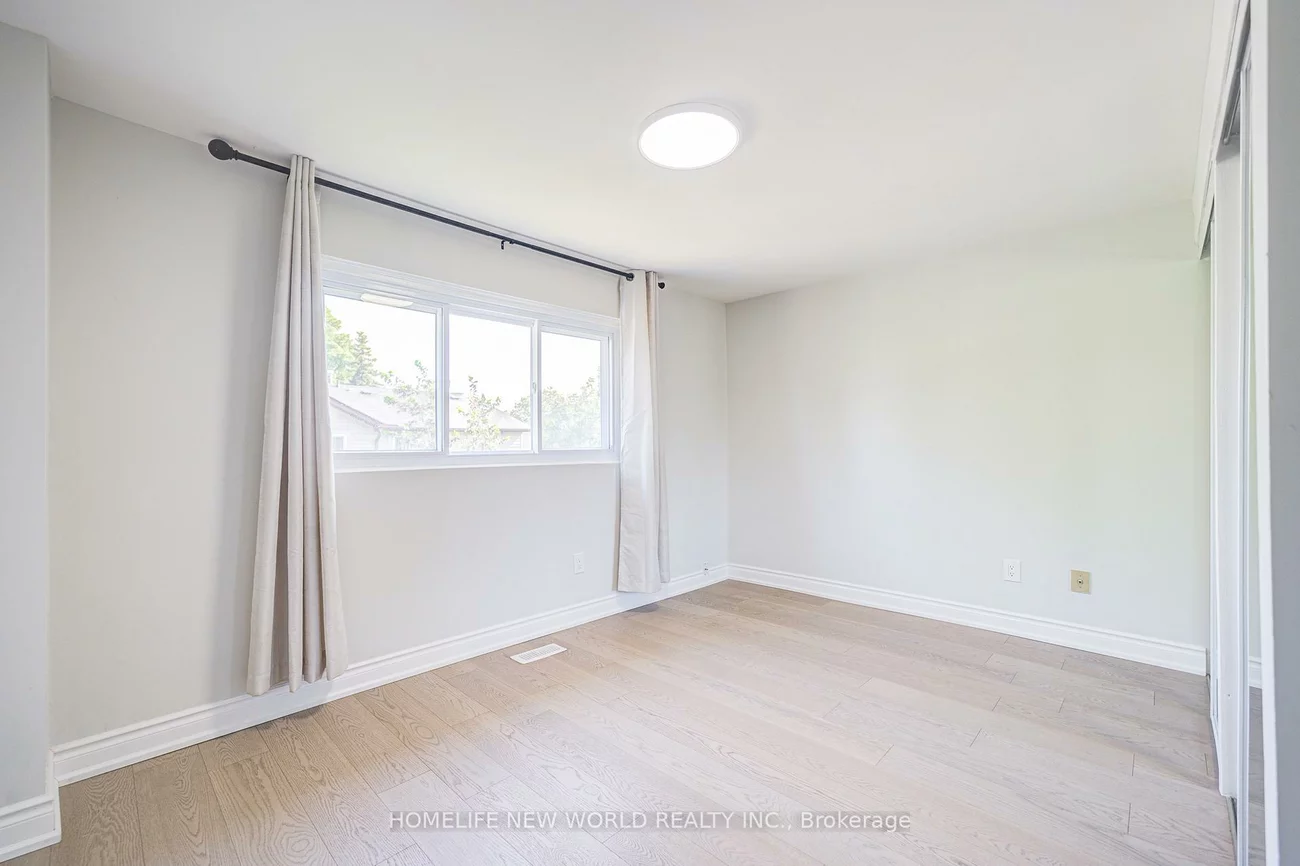 29, Puma, L'Amoreaux, Toronto