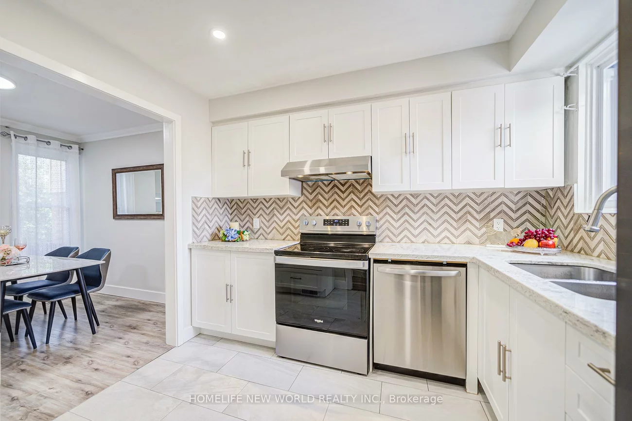 29, Puma, L'Amoreaux, Toronto