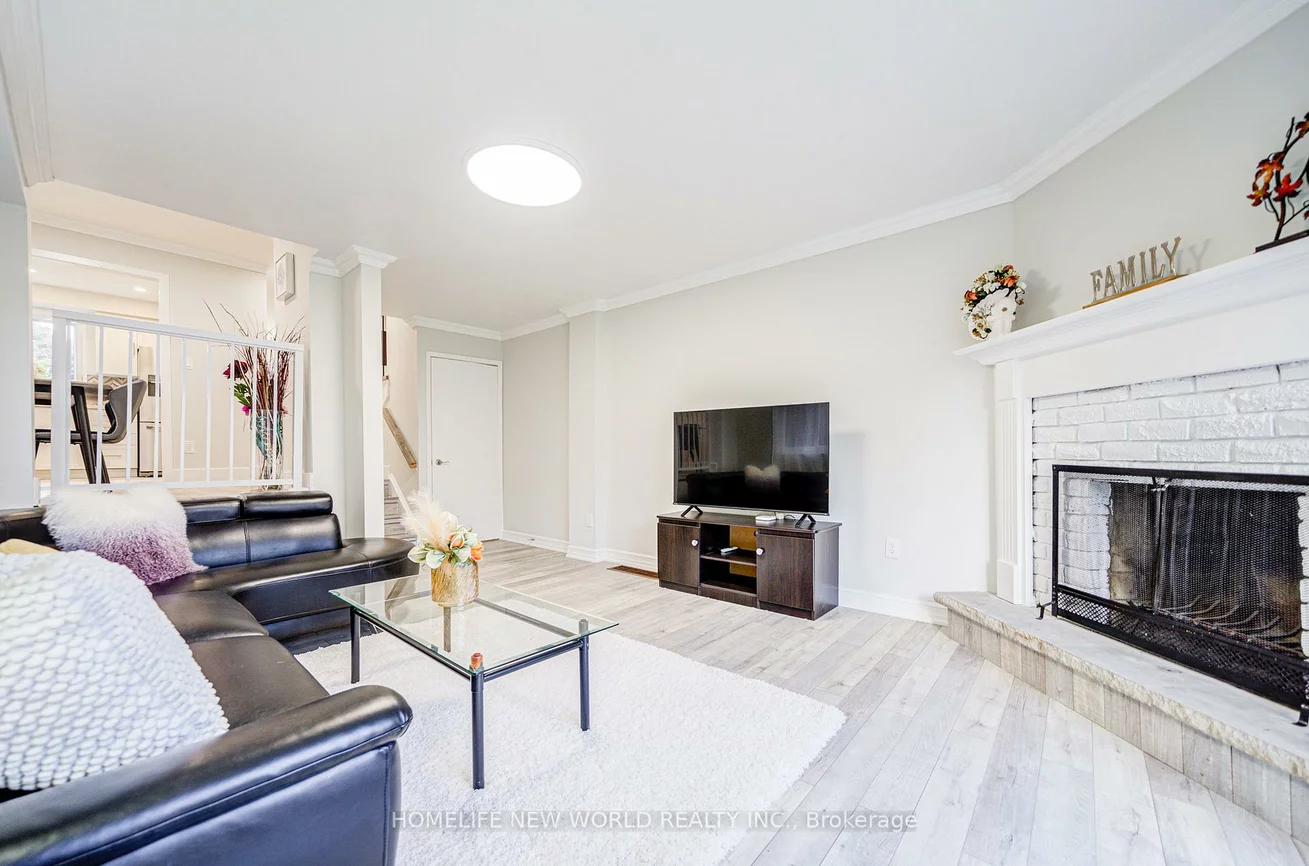 29, Puma, L'Amoreaux, Toronto