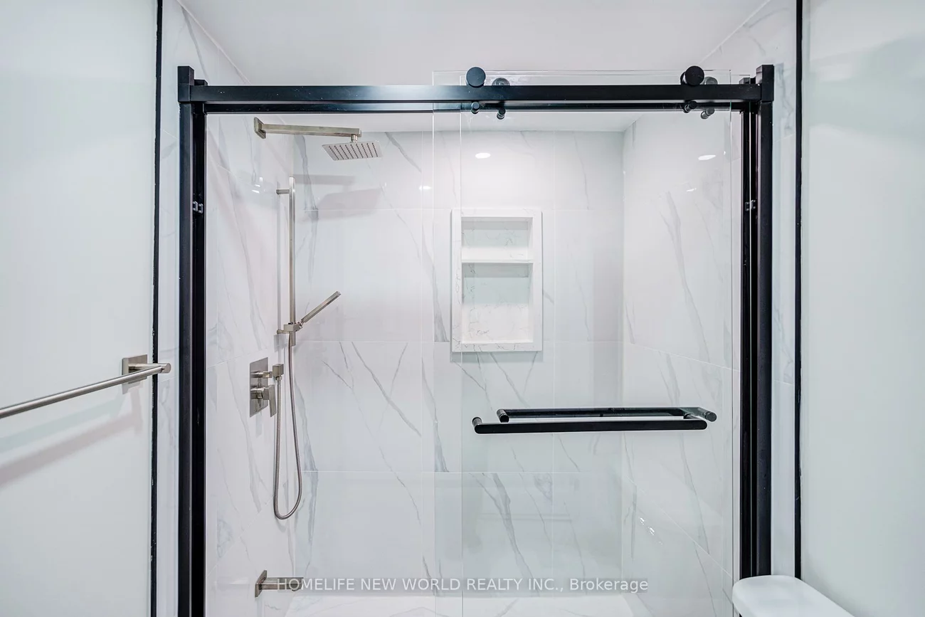 29, Puma, L'Amoreaux, Toronto