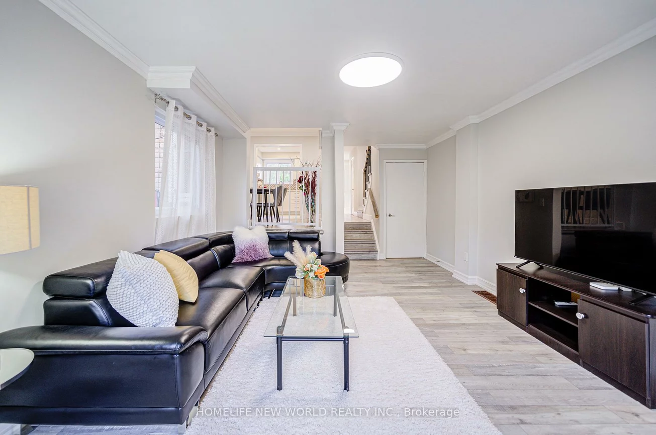 29, Puma, L'Amoreaux, Toronto