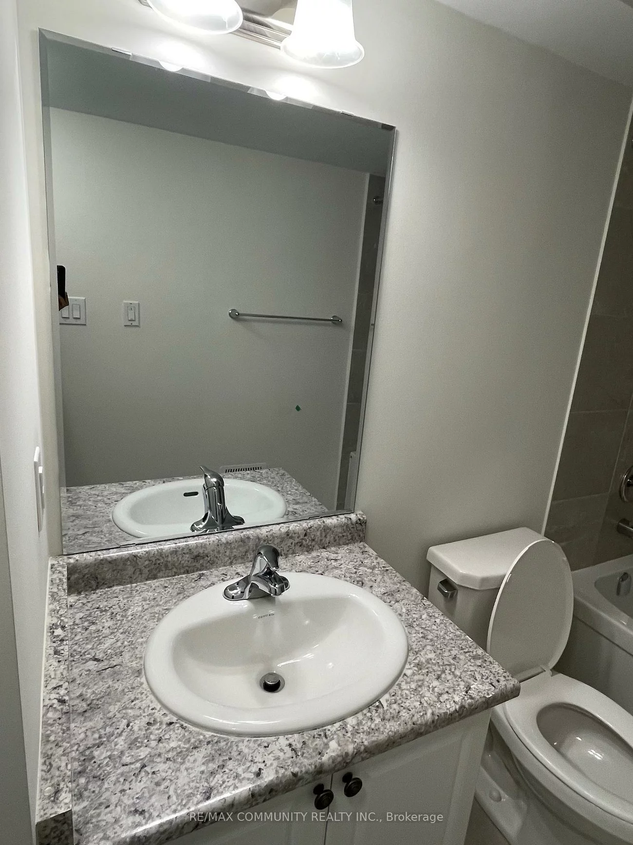 6, Barlow, Woburn, Toronto