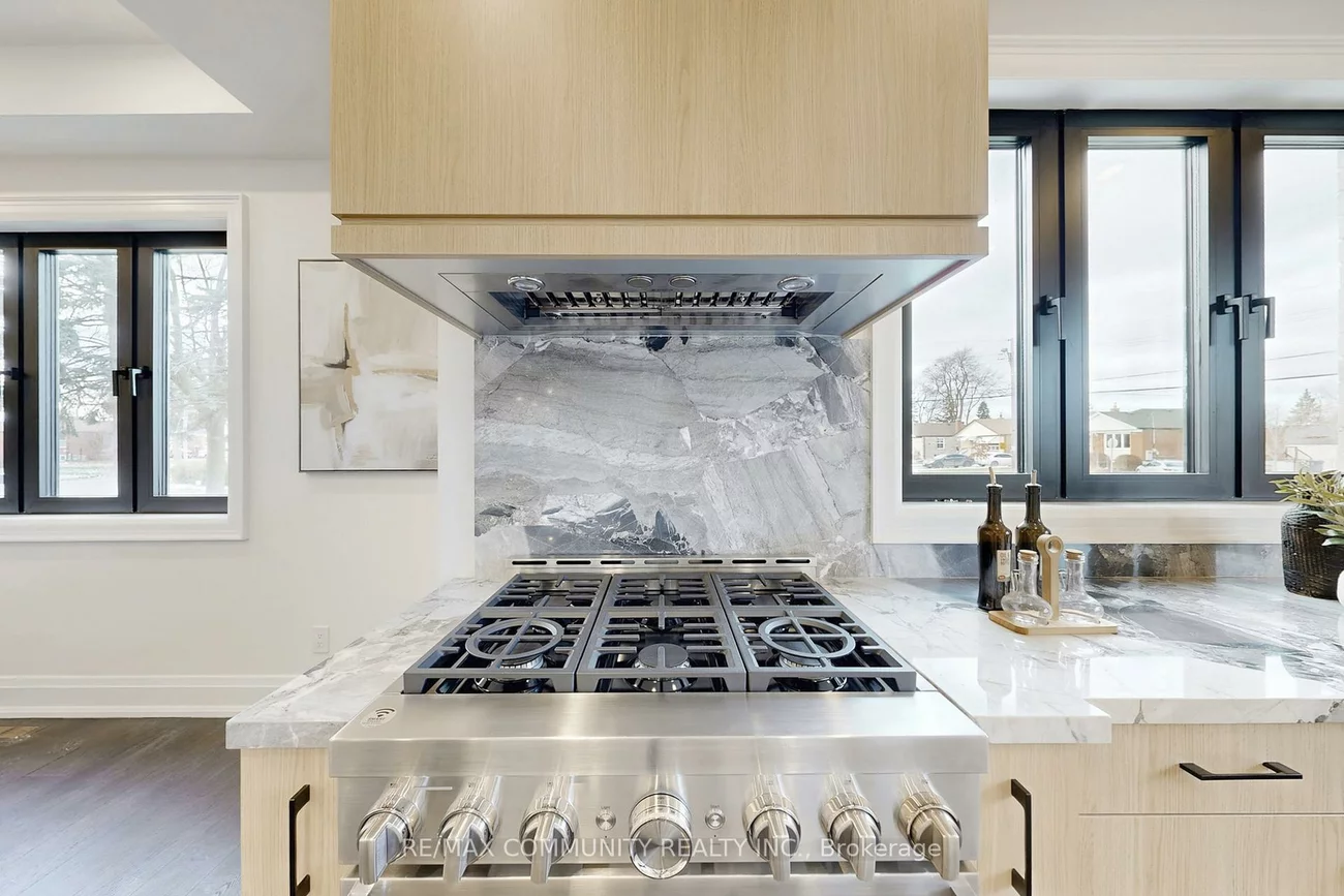 122, Marble Arch, Wexford-Maryvale, Toronto