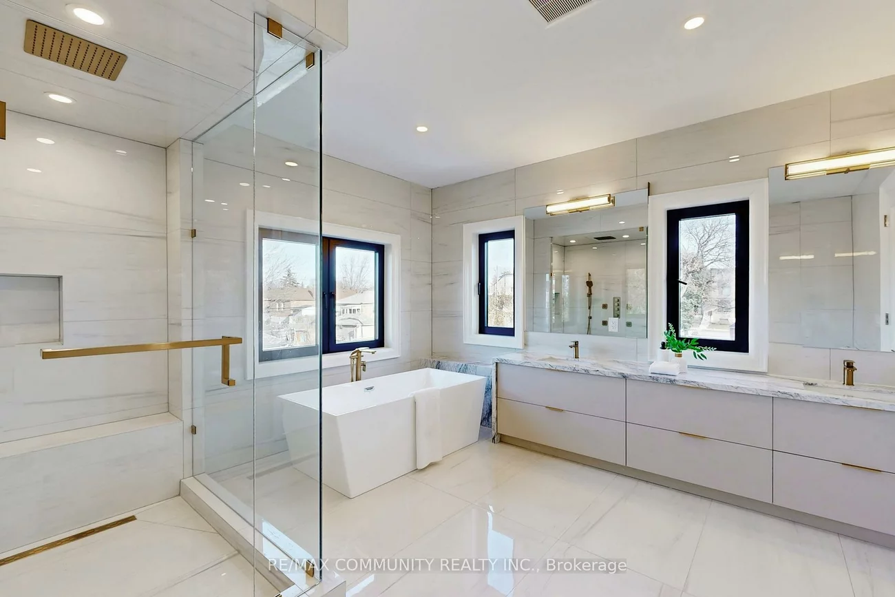 122, Marble Arch, Wexford-Maryvale, Toronto