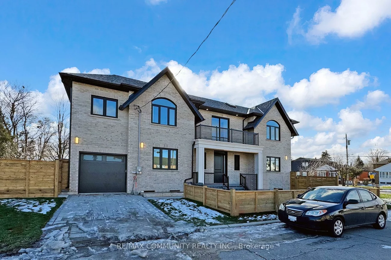 122, Marble Arch, Wexford-Maryvale, Toronto