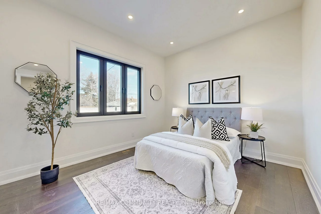 122, Marble Arch, Wexford-Maryvale, Toronto