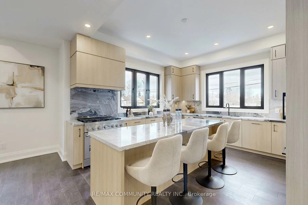 122, Marble Arch, Wexford-Maryvale, Toronto