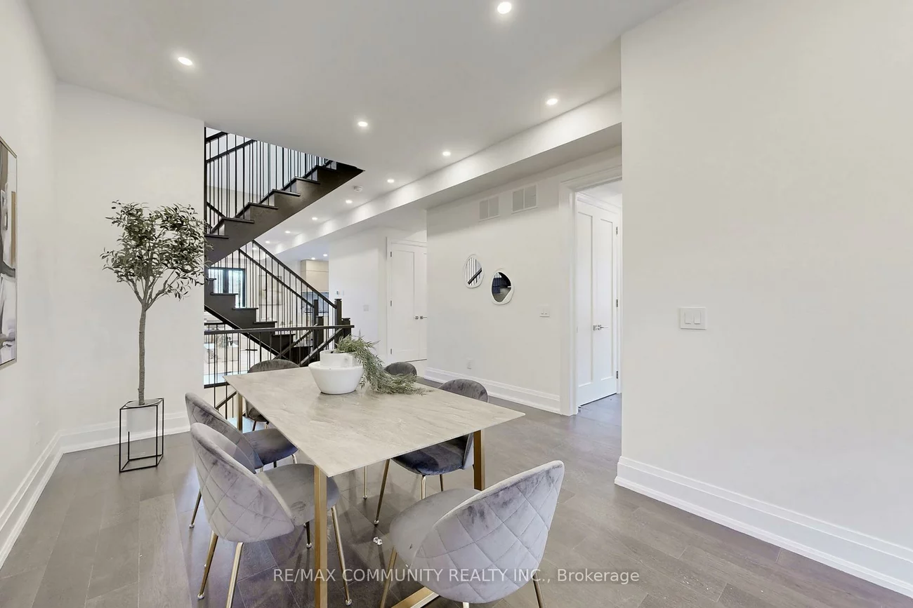 122, Marble Arch, Wexford-Maryvale, Toronto