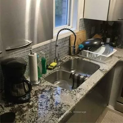 36, Eli Shackleton, West Hill, Toronto