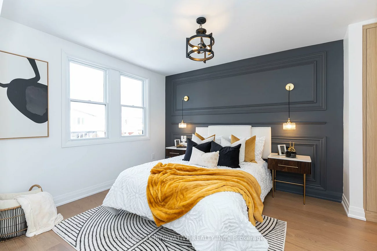 371, Milverton, Danforth, Toronto