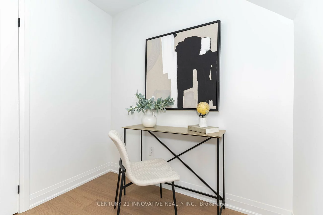 371, Milverton, Danforth, Toronto