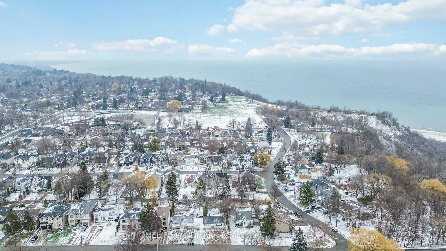 81, Brooklawn, Cliffcrest, Toronto