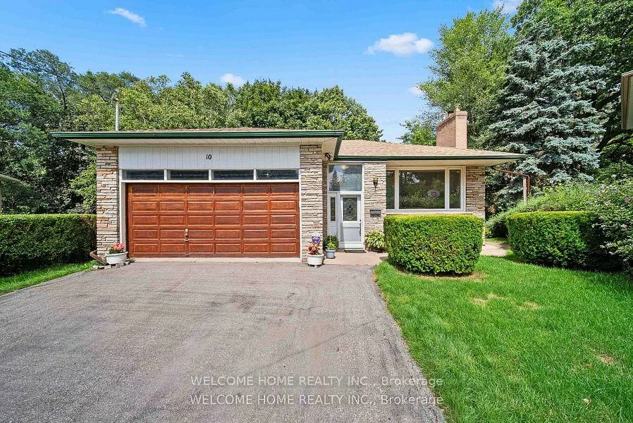 10, Pengelly, Clairlea-Birchmount, Toronto