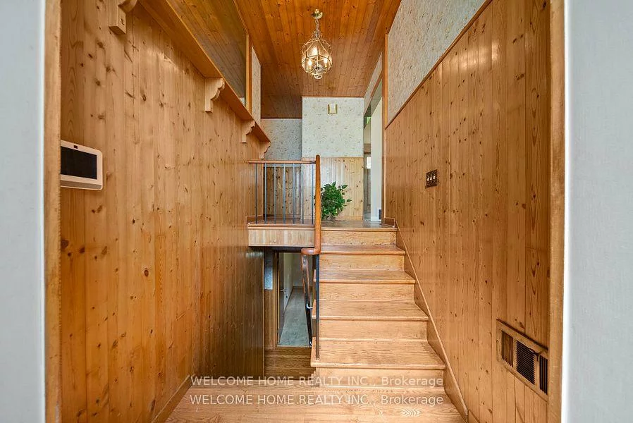 10, Pengelly, Clairlea-Birchmount, Toronto